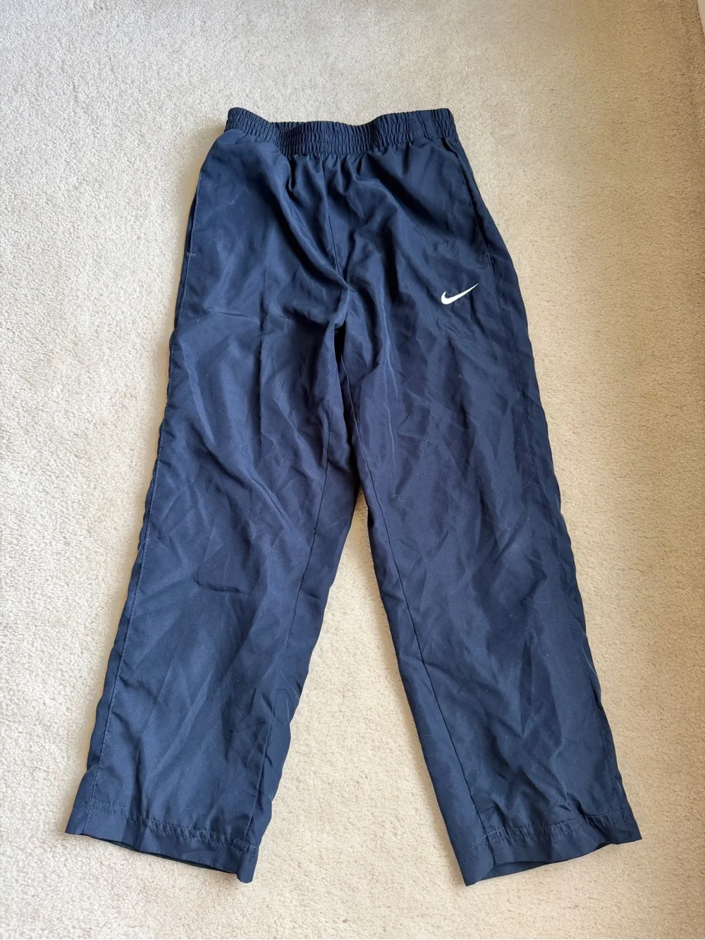 Nike Kids 2-piece Track Suit Navy White Windbreaker Set Jacket & Pants Size 6